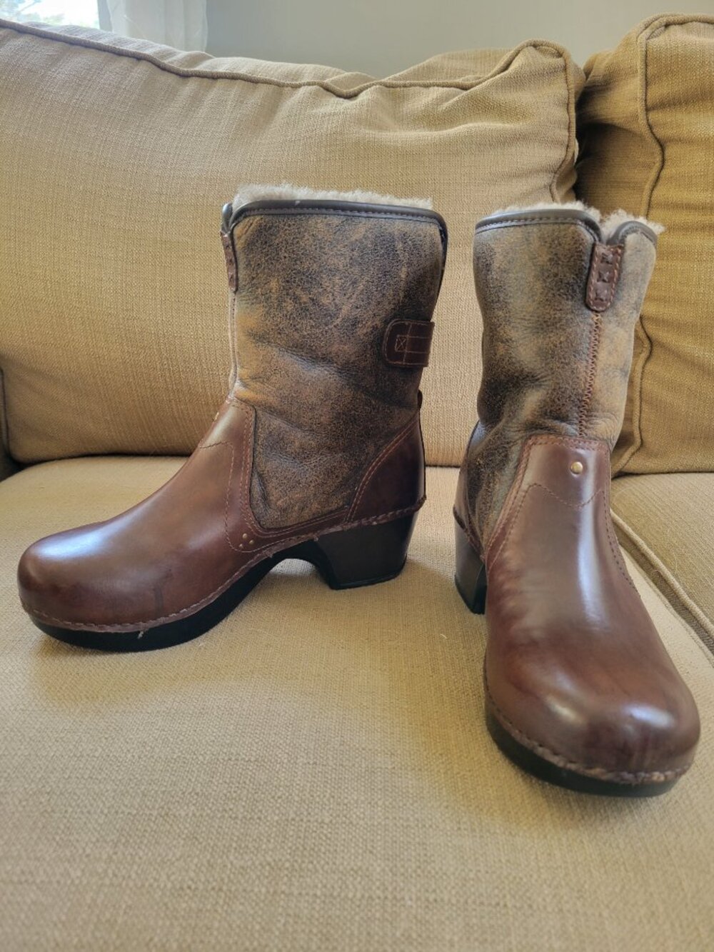 Stunning Dansko Shoe Boot EU 38, US 7 - 7.5